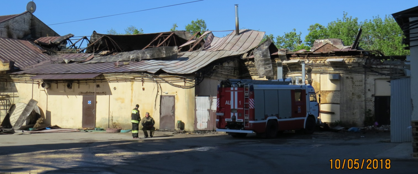 В Тамбове пожар в «Гриль-пабе» сильно повредил историческое здание, фото-1