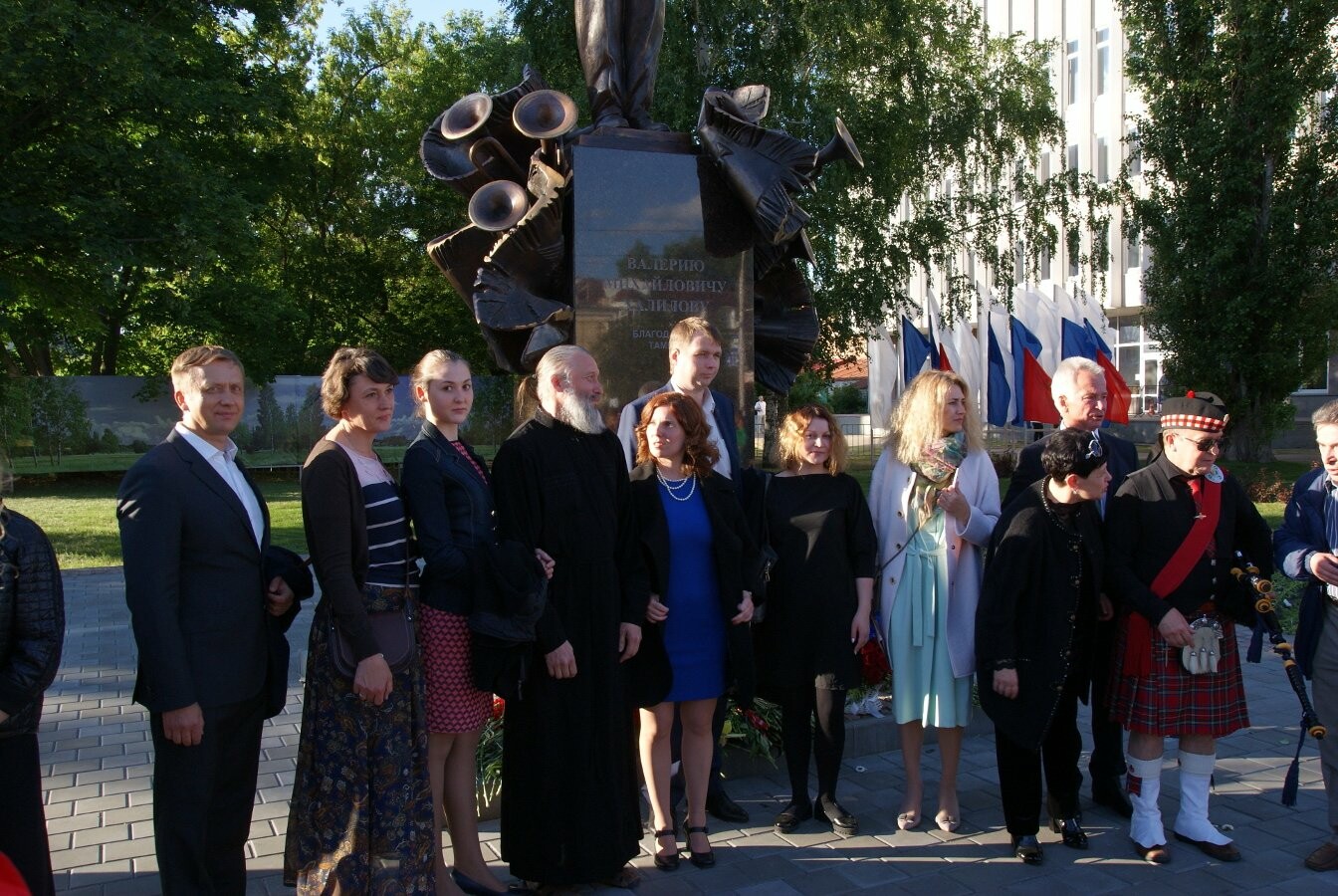 Памятник Халилову занял место в центре Тамбова, фото-2