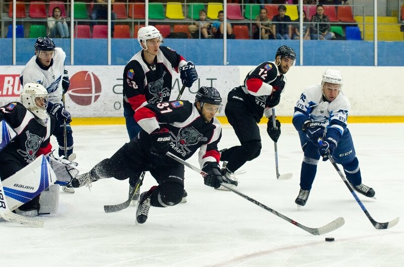 Тамбовские хоккеисты подрались с «Бураном», фото-1, Фото: ХК "Тамбов"