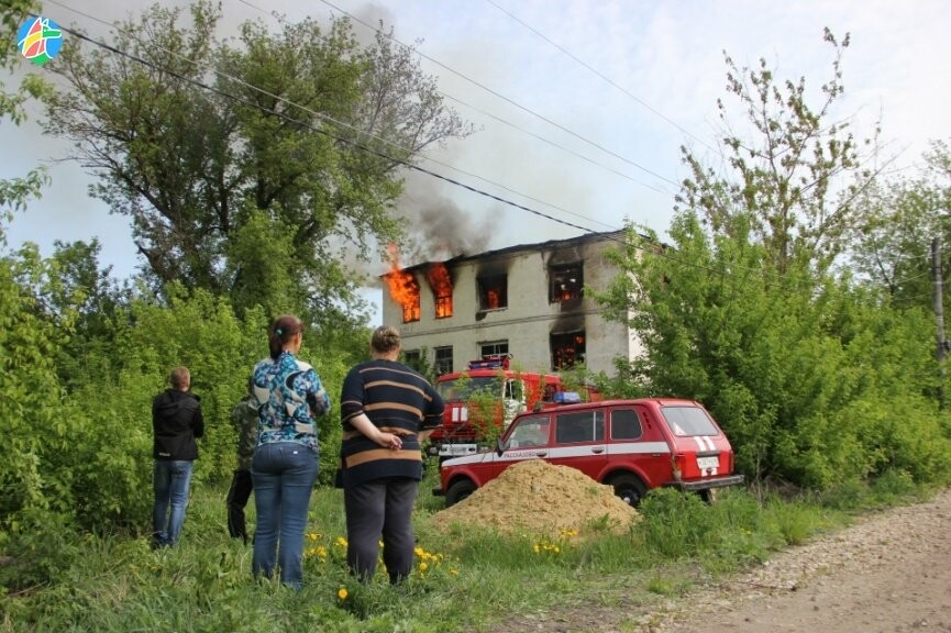 В Рассказове загорелось здание учебного заведения. ВИДЕО, фото-3