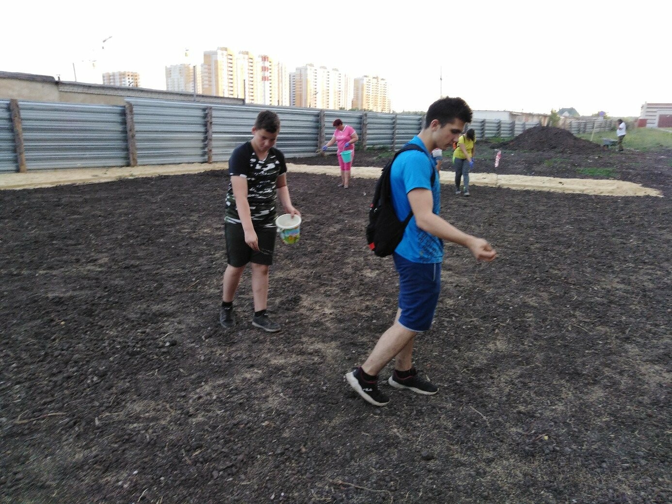 В Тамбове жители улицы Сабуровской обустроили футбольное поле, фото-6