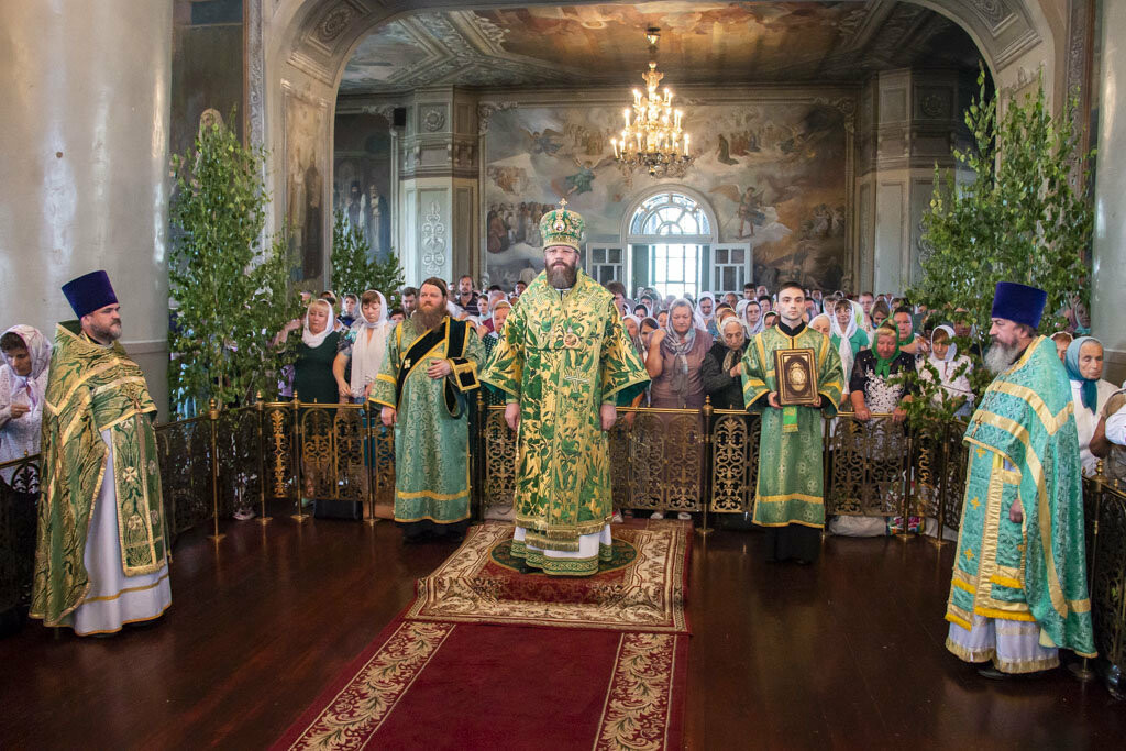 Православные тамбовчане отмечают день Святой Троицы, фото-1